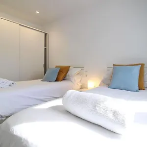 En Con Aparcamiento Apartamento